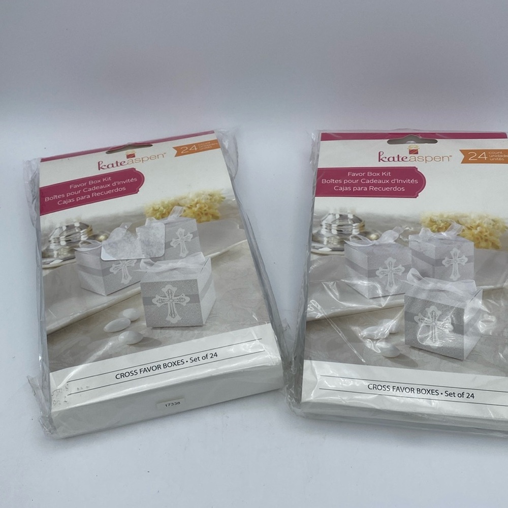 Kate Aspen cross favor boxes set 2 -24 each packages communion baptism wedding